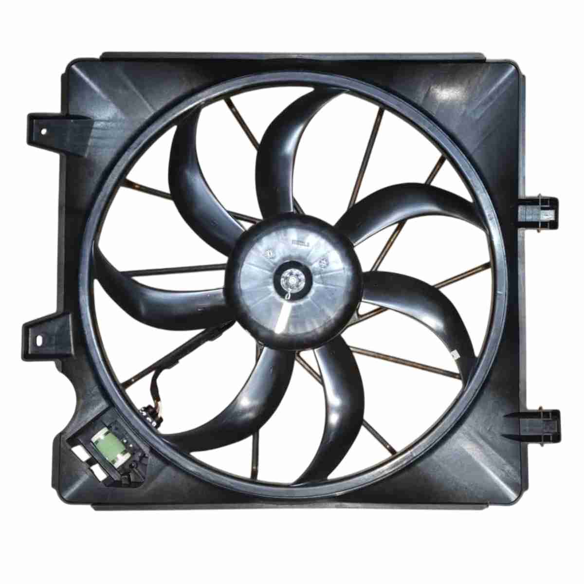 BEHR RADIATOR FAN ASSEMBLY FOR MAHINDRA XUV300 DIESEL